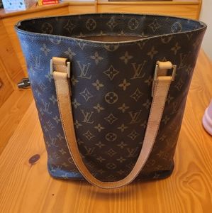 Louis Vuitton Bucket Handbag